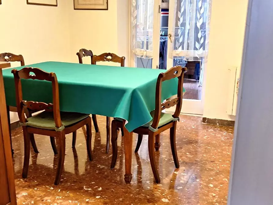 Immagine 9 di Appartamento in vendita  a Livorno