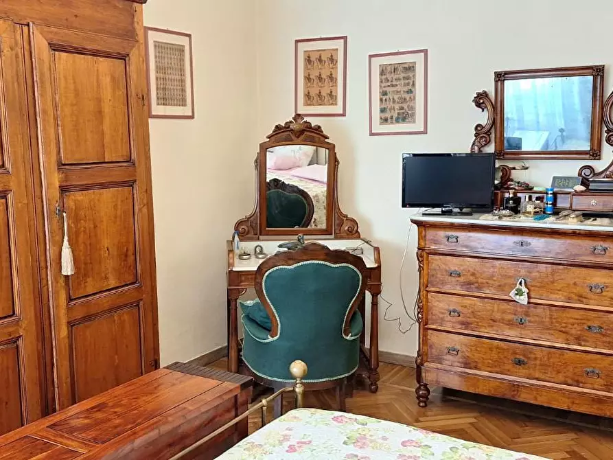 Immagine 25 di Appartamento in vendita  a Livorno