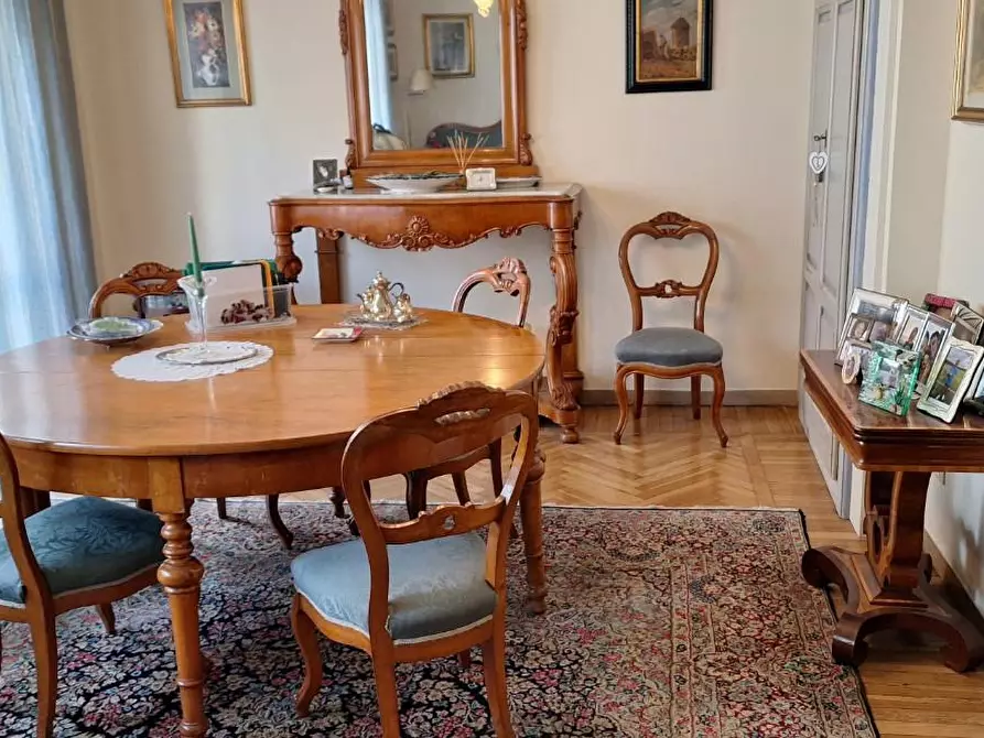 Immagine 5 di Appartamento in vendita  a Livorno