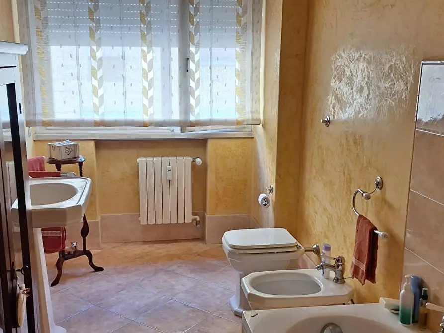 Immagine 29 di Appartamento in vendita  a Livorno