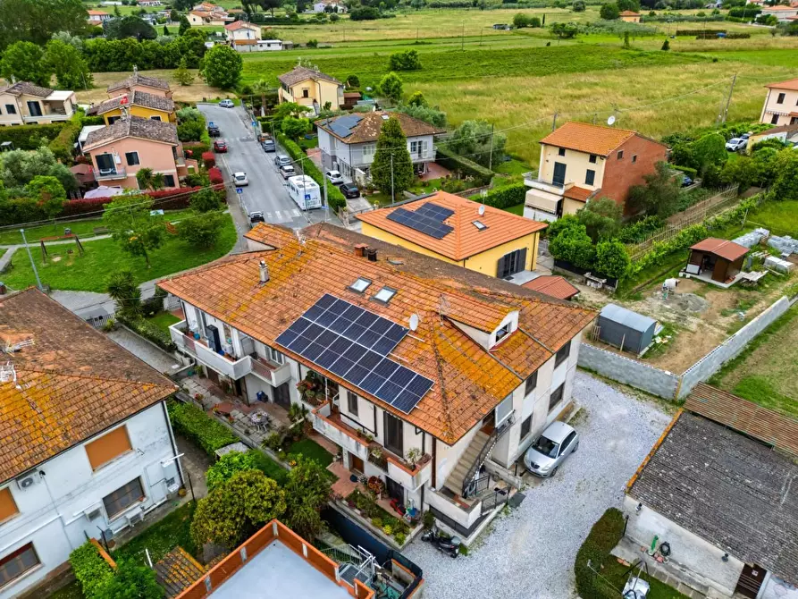 Immagine 7 di Appartamento in vendita  a San Giuliano Terme