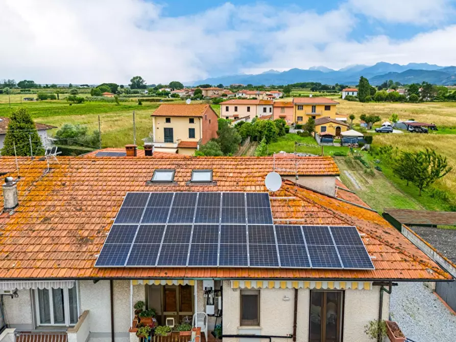 Immagine 8 di Appartamento in vendita  a San Giuliano Terme