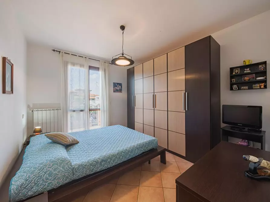 Immagine 23 di Casa bifamiliare in vendita  a Cascina