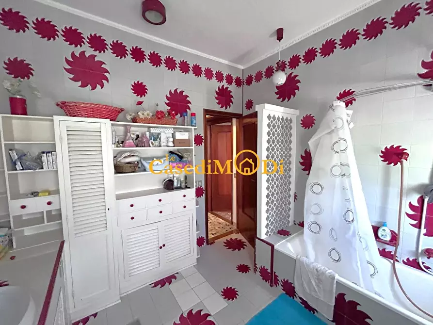 Immagine 29 di Appartamento in vendita  a Livorno