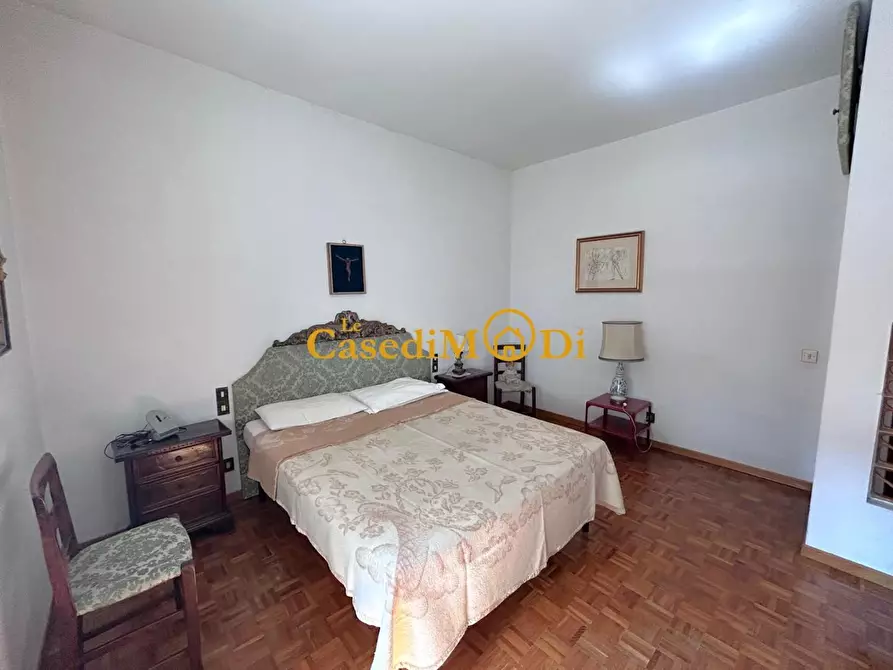 Immagine 34 di Appartamento in vendita  a Livorno