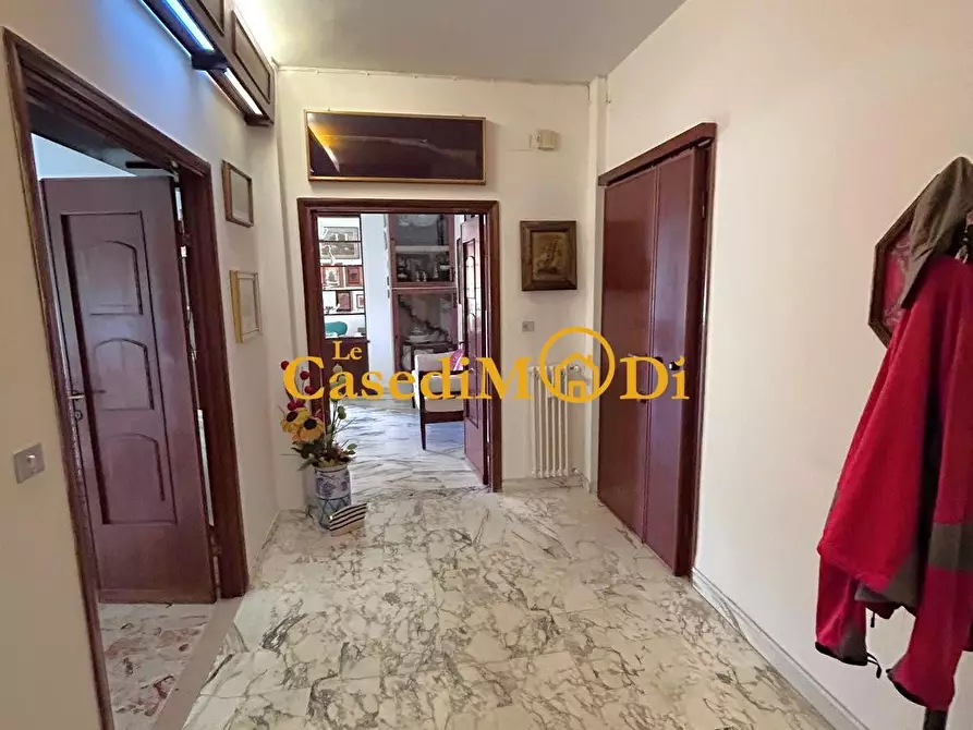 Immagine 23 di Appartamento in vendita  a Livorno