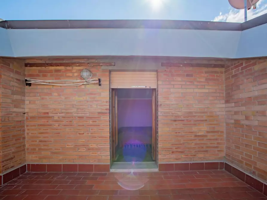 Immagine 23 di Appartamento in vendita  a Siena