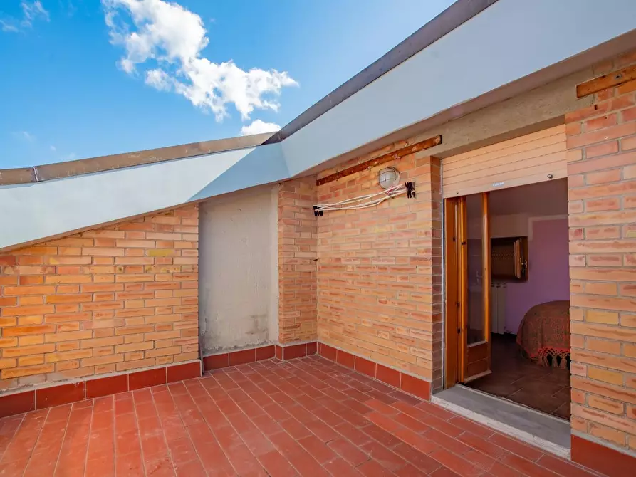 Immagine 24 di Appartamento in vendita  a Siena