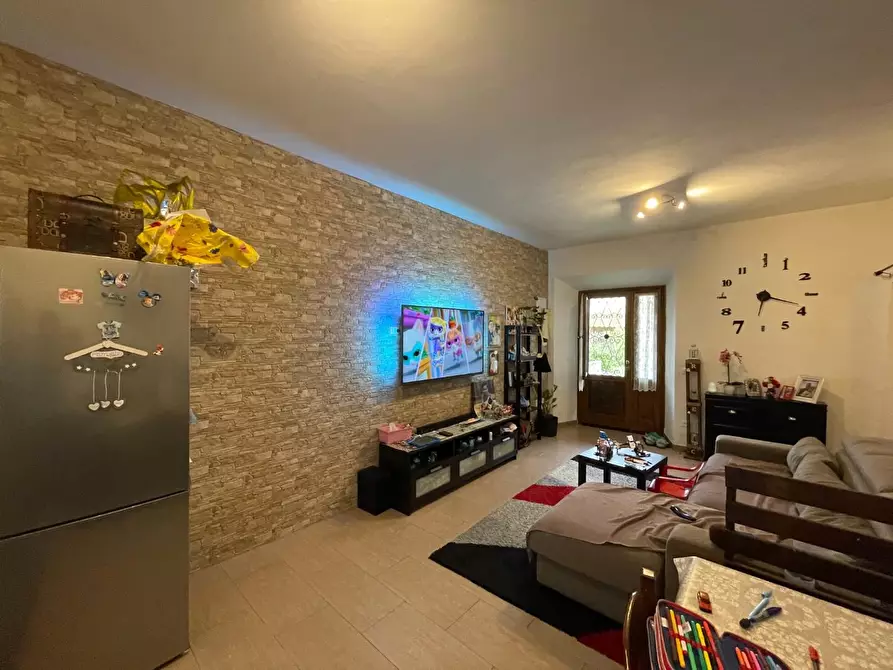 Immagine 3 di Appartamento in vendita  a Lucca