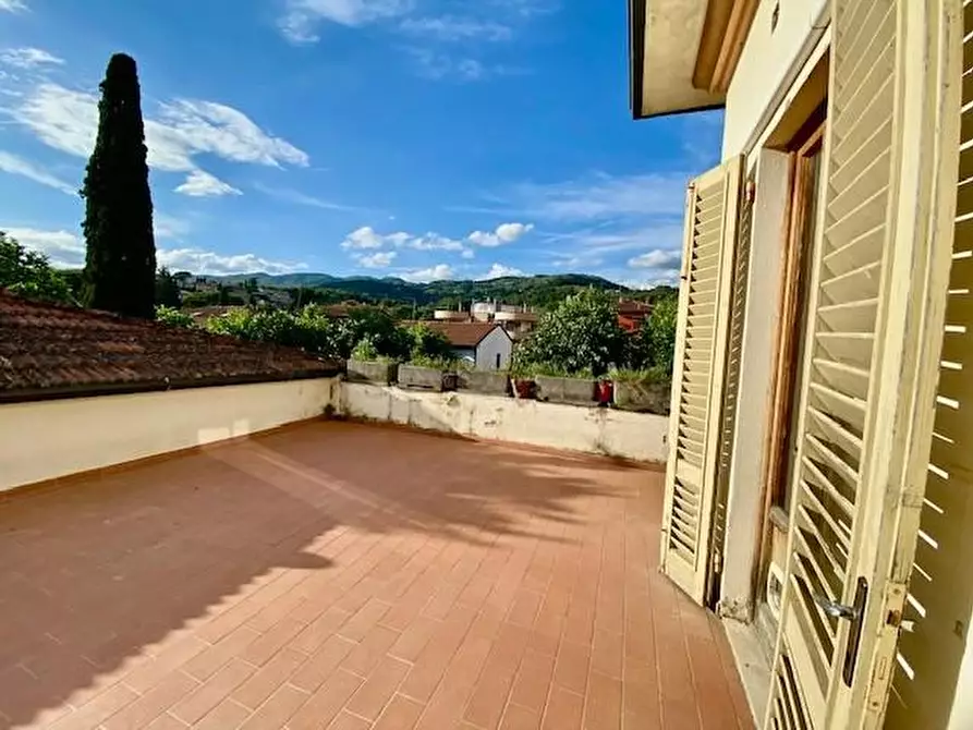 Immagine 5 di Mansarda in vendita  a Montecatini Terme