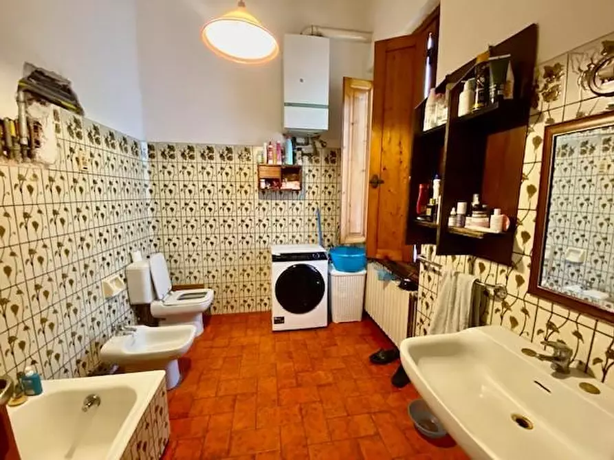 Immagine 17 di Mansarda in vendita  a Montecatini Terme