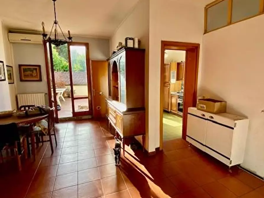 Immagine 12 di Mansarda in vendita  a Montecatini Terme