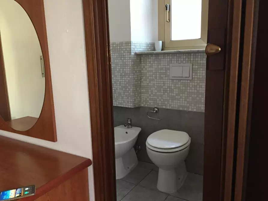 Immagine 13 di Appartamento in vendita  a Carrara