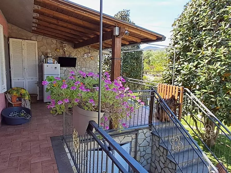 Immagine 21 di Villa in vendita  a Portoferraio