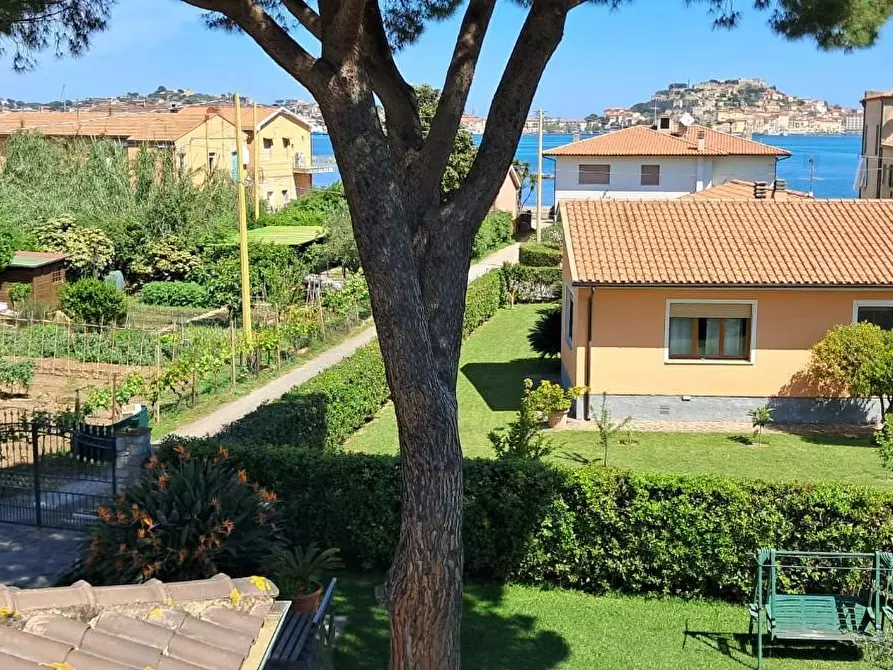 Immagine 14 di Villa in vendita  a Portoferraio