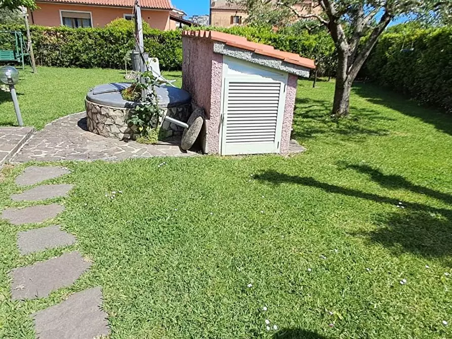 Immagine 29 di Villa in vendita  a Portoferraio