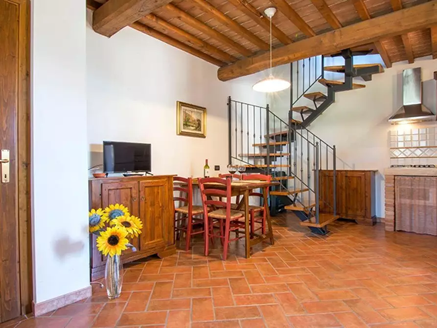 Immagine 3 di Appartamento in vendita  a Cecina