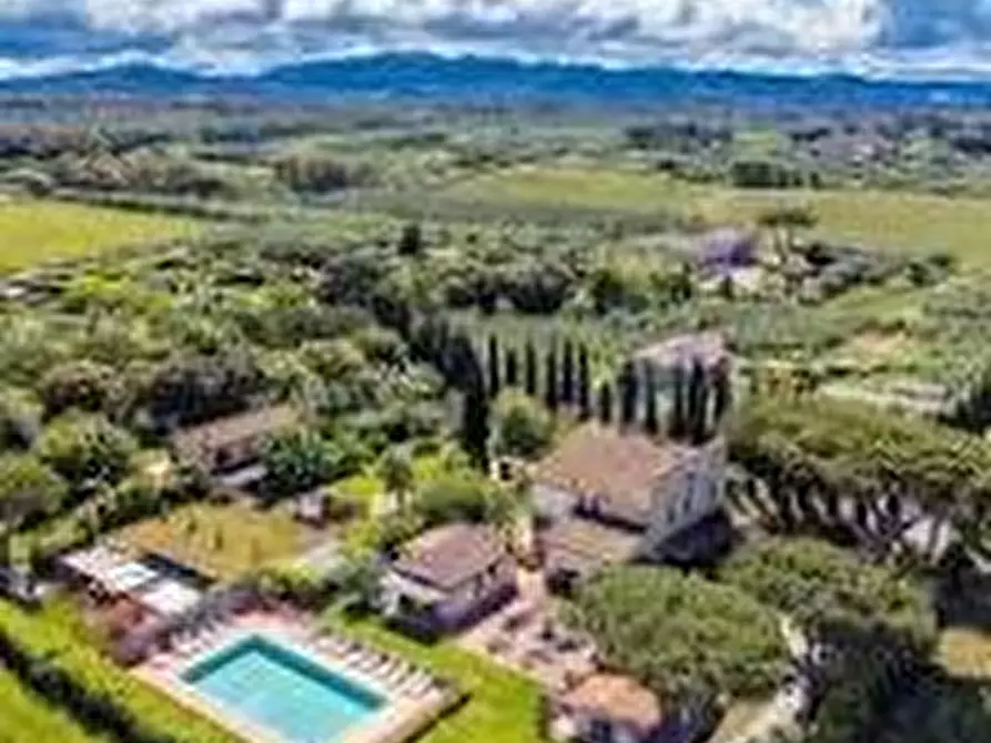 Immagine 5 di Appartamento in vendita  a Cecina