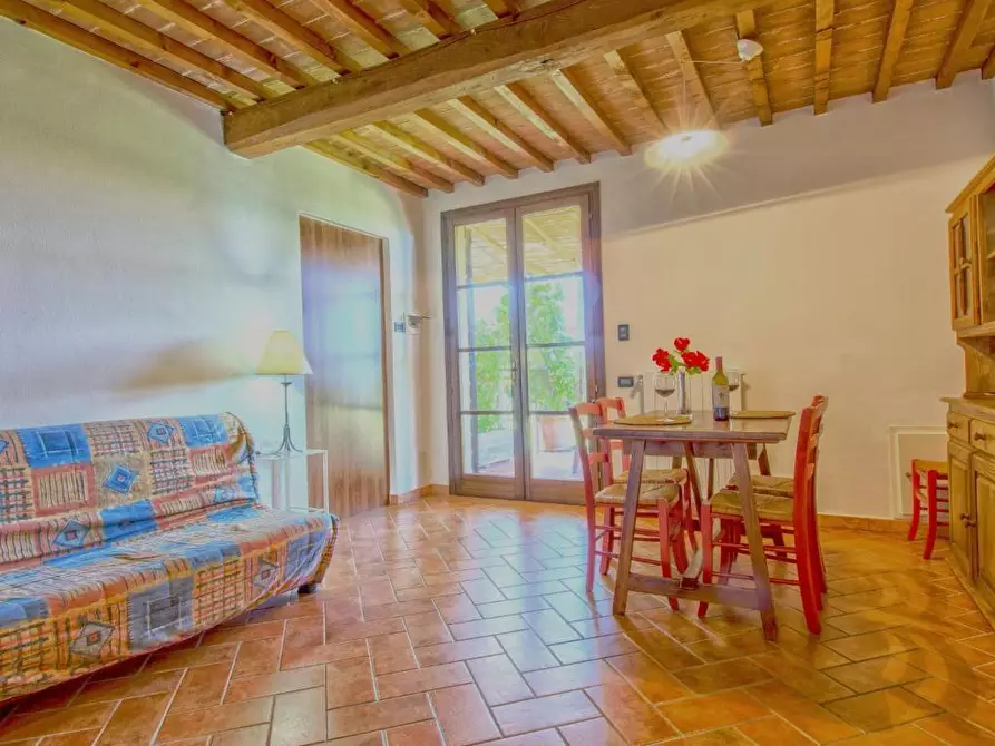 Immagine 1 di Appartamento in vendita  a Cecina