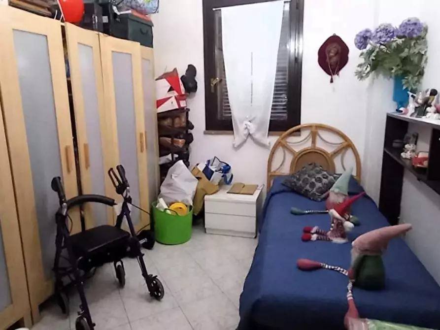 Immagine 21 di Porzione di casa in vendita  a Fosdinovo