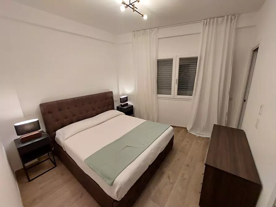 Immagine 3 di Appartamento in affitto  a Montignoso