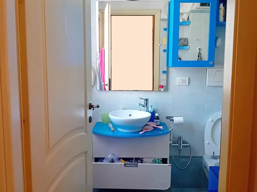 Immagine 11 di Appartamento in vendita  a Pisa