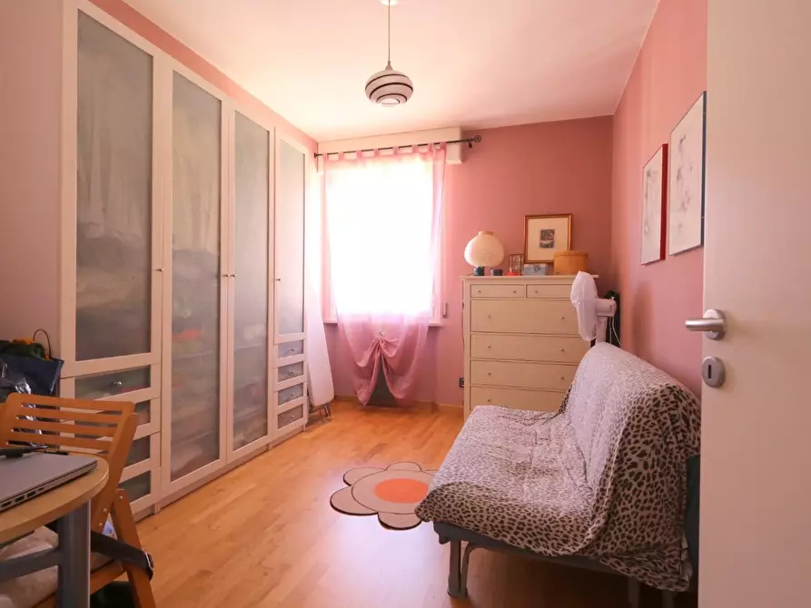 Immagine 16 di Appartamento in vendita  a Pontedera