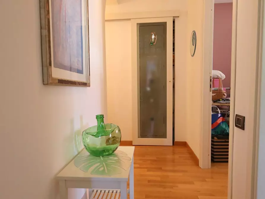 Immagine 13 di Appartamento in vendita  a Pontedera