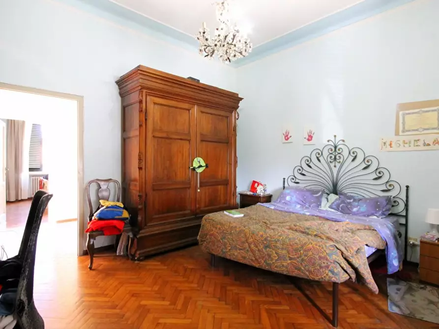 Immagine 26 di Villa in vendita  a Lucca