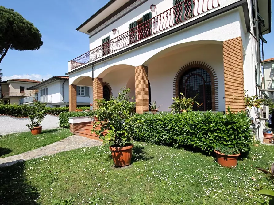 casa indipendente in vendita a Lucca in zona zona San Marco