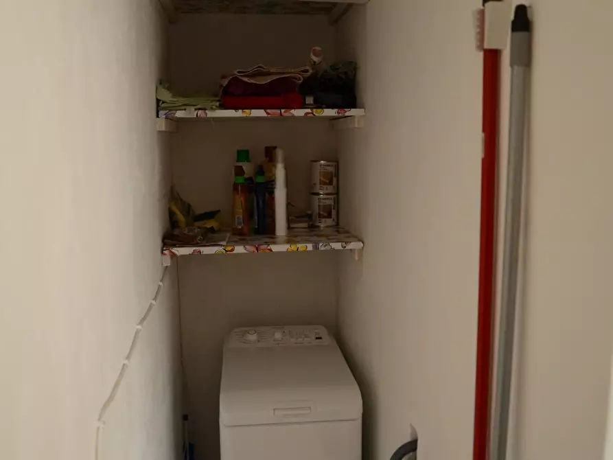 Immagine 29 di Appartamento in vendita  a Pisa