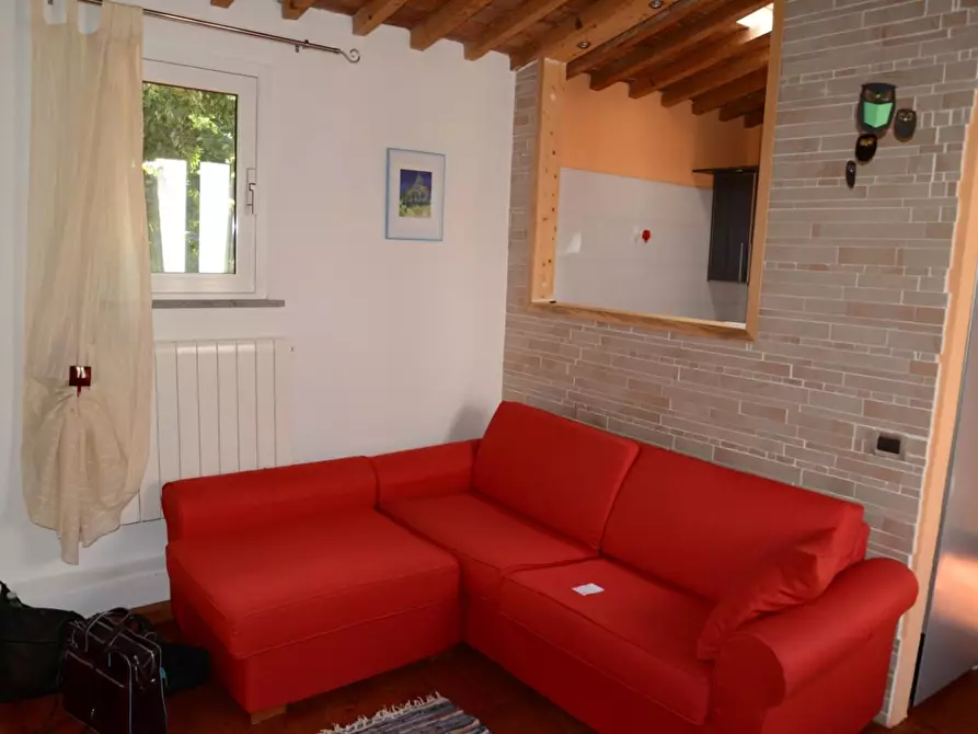 Immagine 4 di Appartamento in vendita  a Pisa