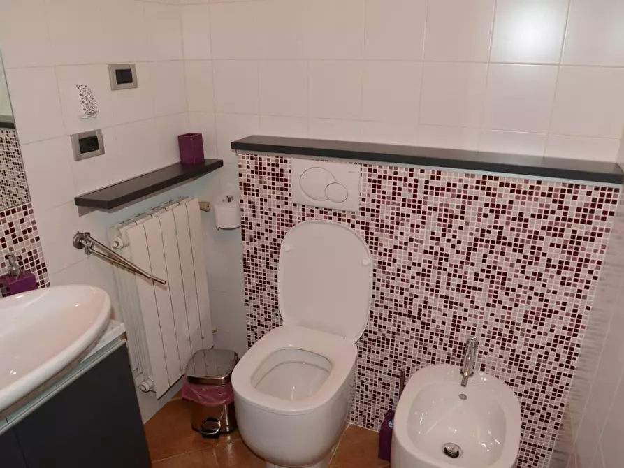 Immagine 28 di Appartamento in vendita  a Pisa