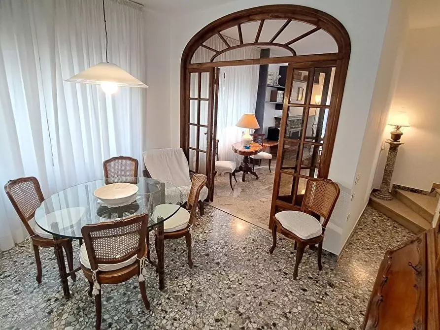 Immagine 4 di Casa bifamiliare in affitto  a Rosignano Marittimo