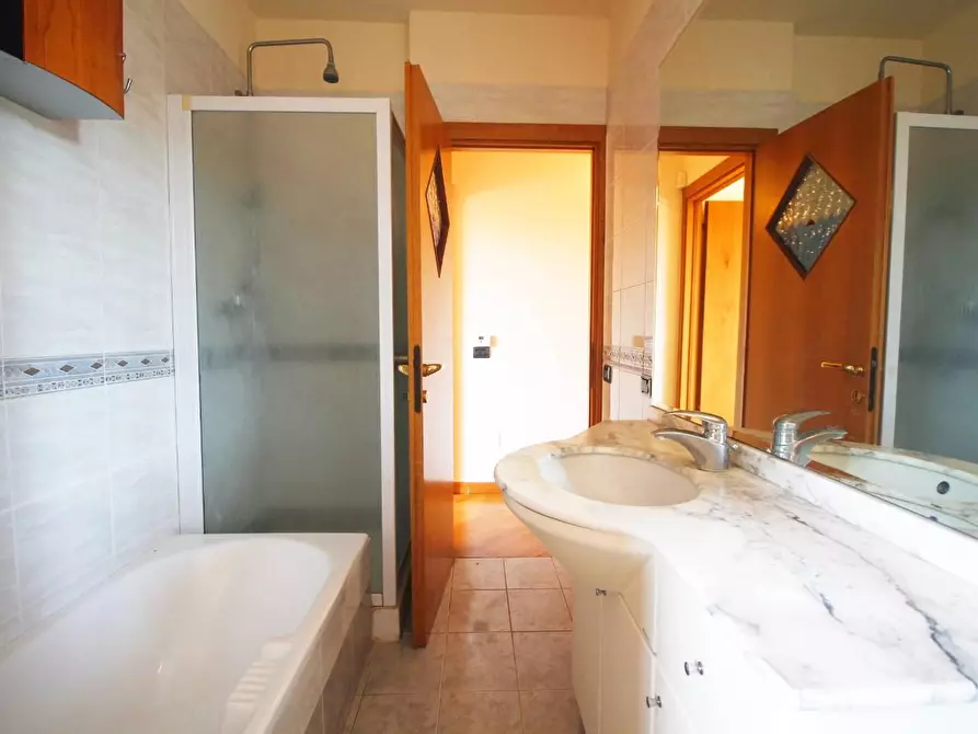 Immagine 17 di Appartamento in vendita  a Cerreto Guidi