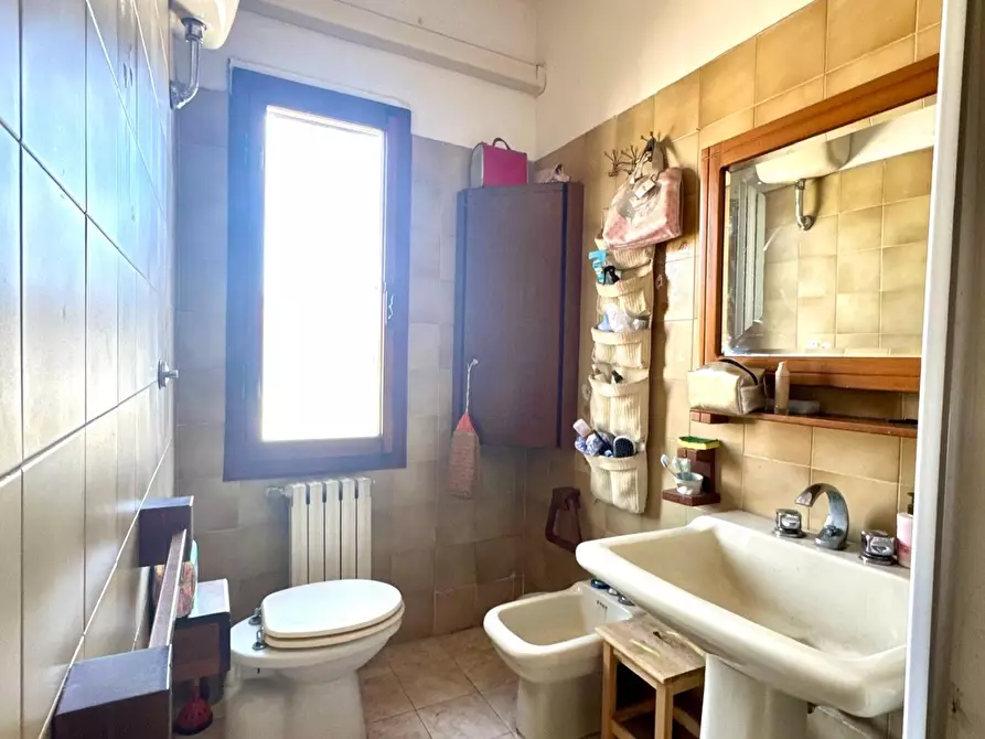 Immagine 34 di Appartamento in vendita  a Empoli