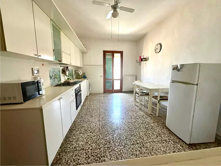 Immagine 14 di Appartamento in vendita  a Empoli