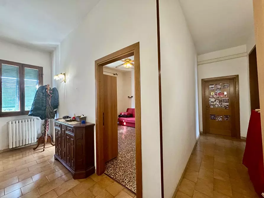 Immagine 9 di Appartamento in vendita  a Empoli