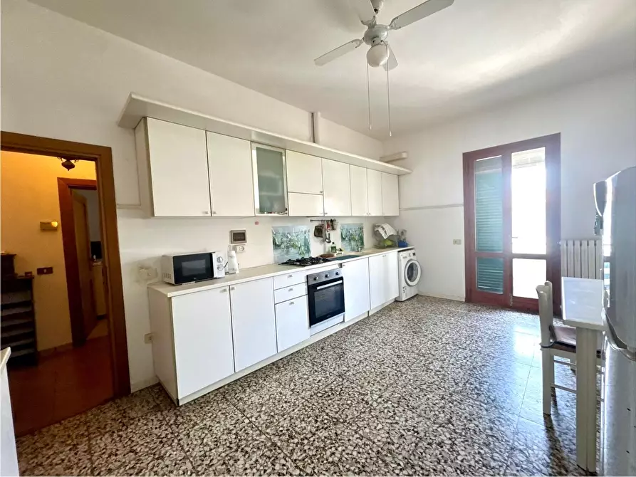 Immagine 15 di Appartamento in vendita  a Empoli