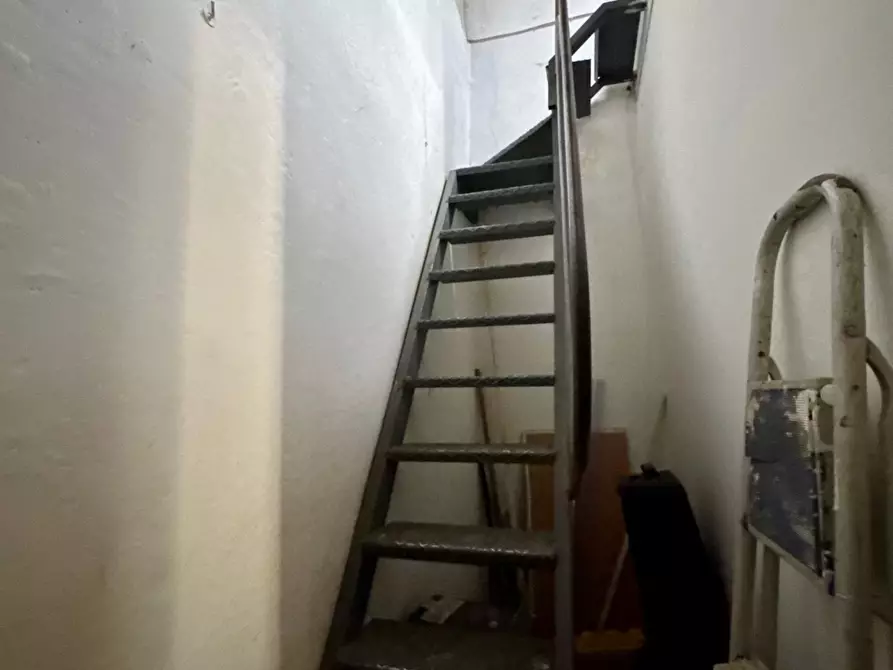 Immagine 42 di Appartamento in vendita  a Empoli