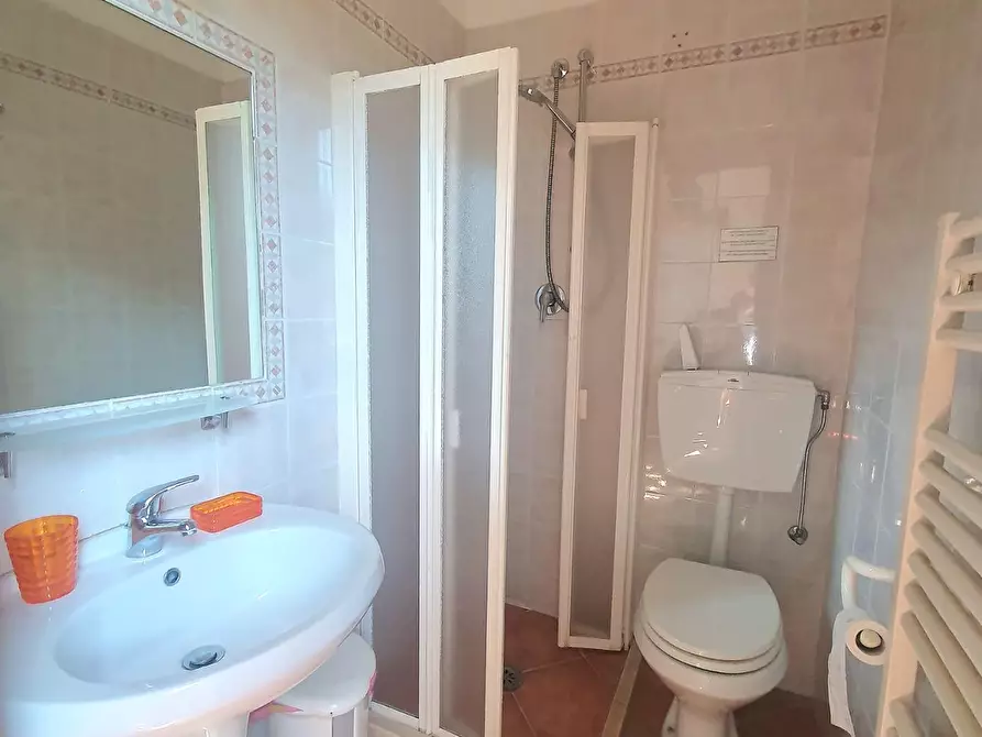 Immagine 24 di Villa in vendita  a Lucca