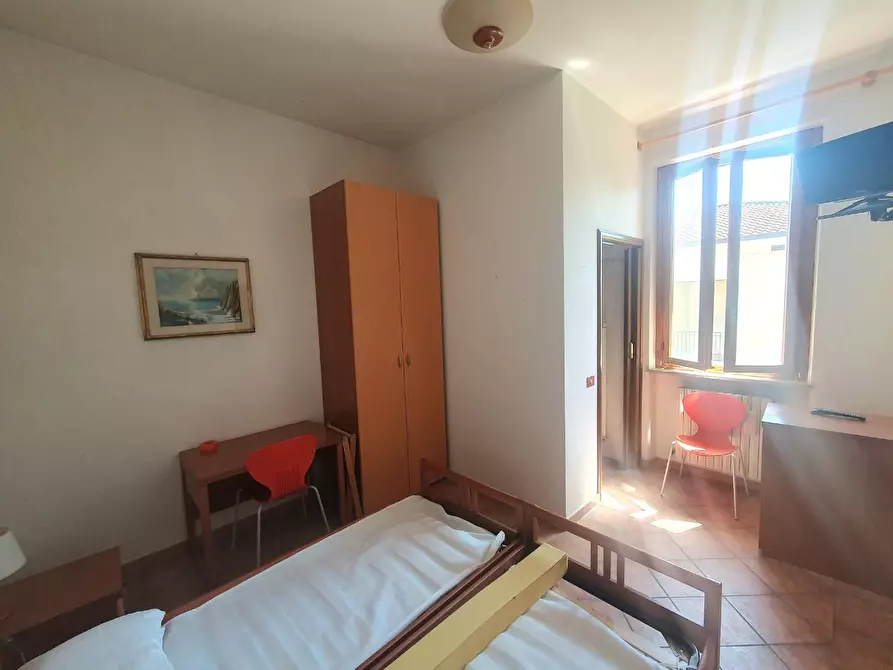 Immagine 23 di Villa in vendita  a Lucca