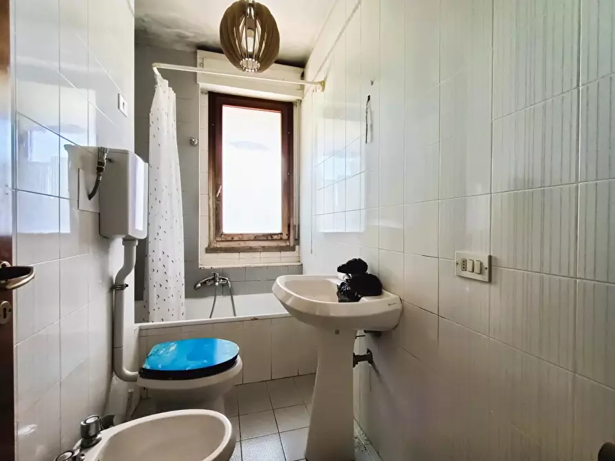 Immagine 10 di Appartamento in vendita  a Pisa