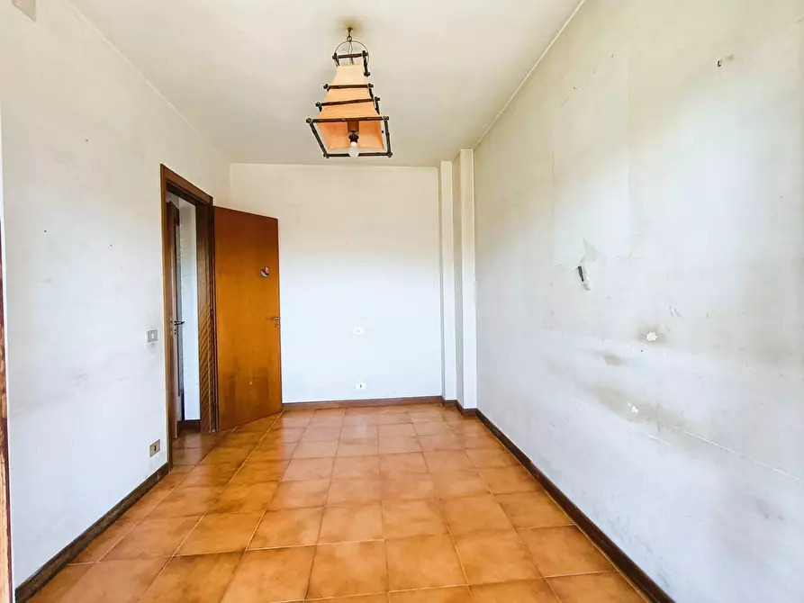 Immagine 17 di Appartamento in vendita  a Pisa