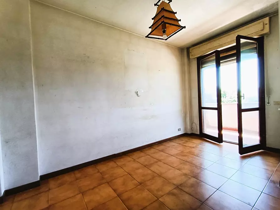 Immagine 8 di Appartamento in vendita  a Pisa