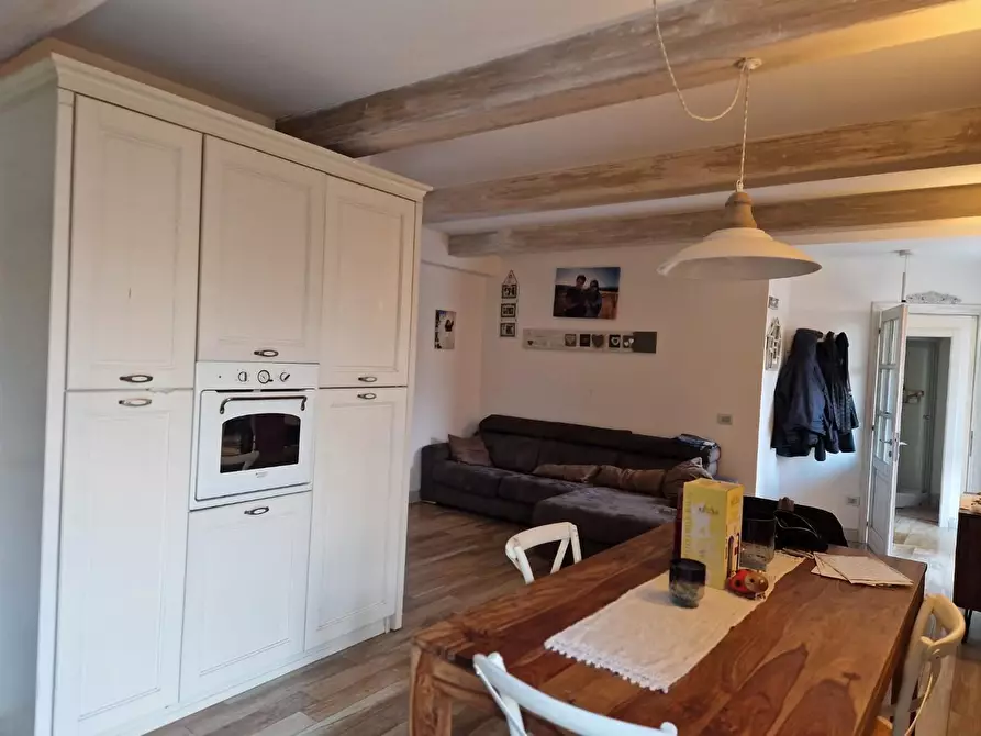 Immagine 1 di Appartamento in vendita  a Siena