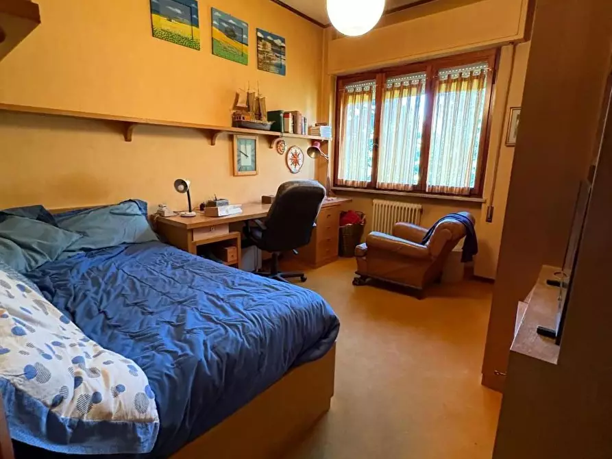 Immagine 19 di Appartamento in vendita  a Lucca