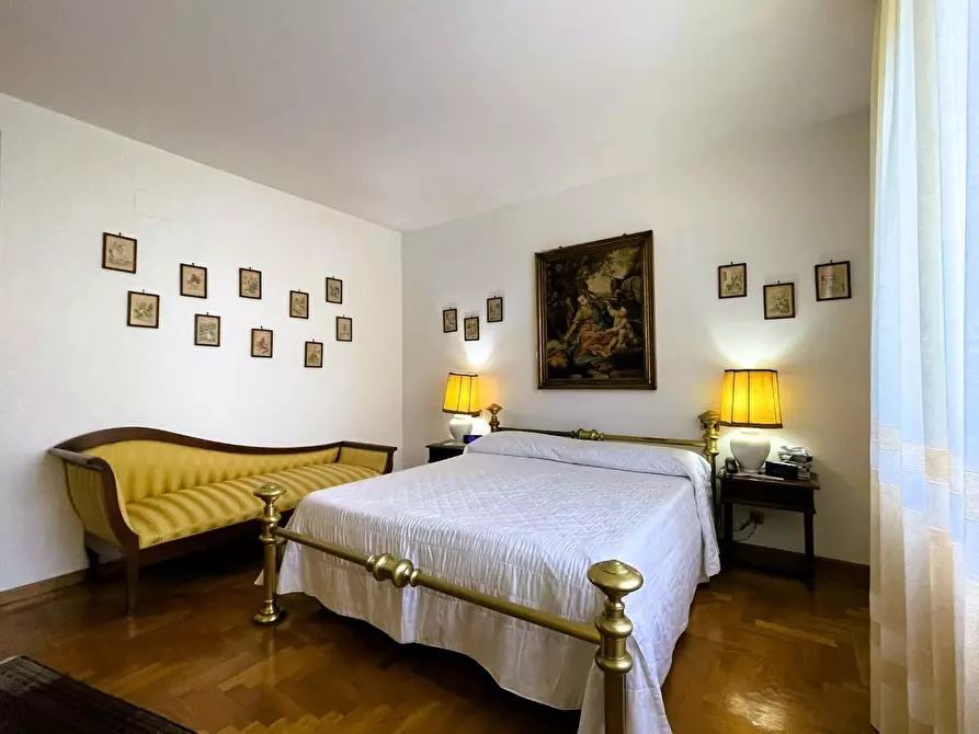 Immagine 5 di Palazzo in vendita  a Montopoli In Val D'arno