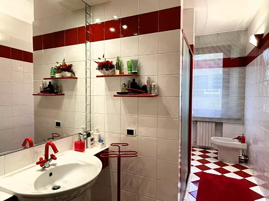 Immagine 38 di Palazzo in vendita  a Montopoli In Val D'arno