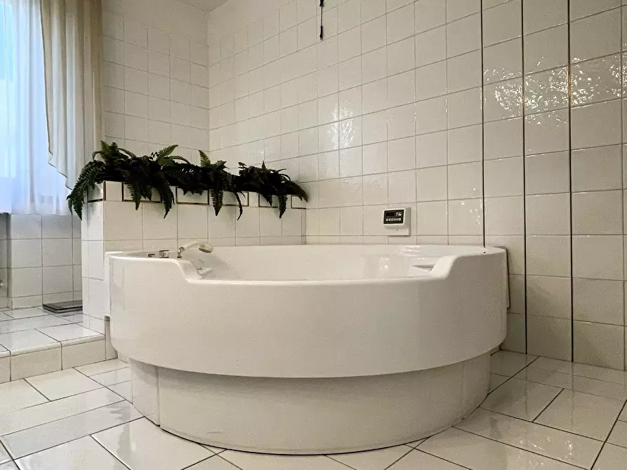 Immagine 53 di Palazzo in vendita  a Montopoli In Val D'arno